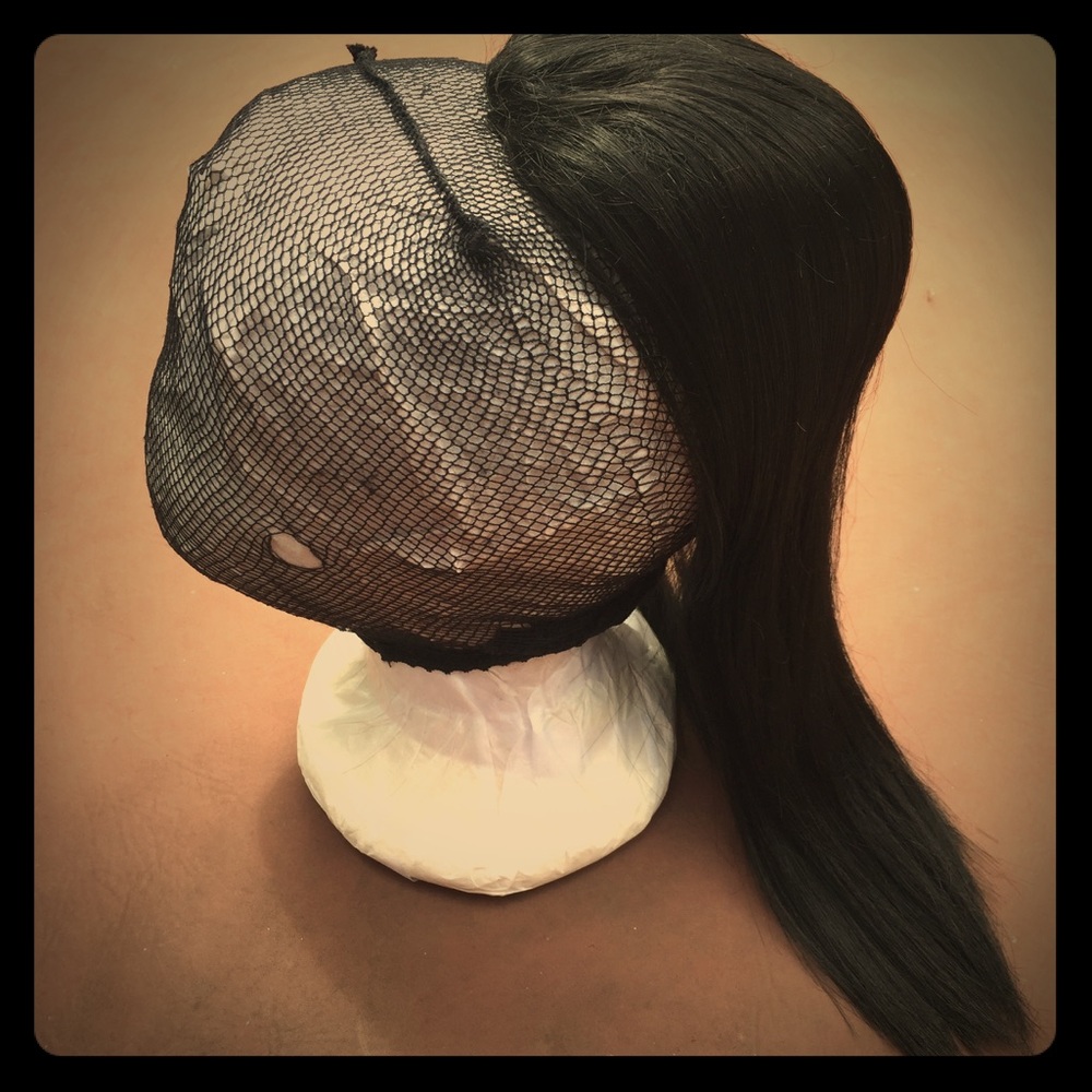 Straight Ponytail